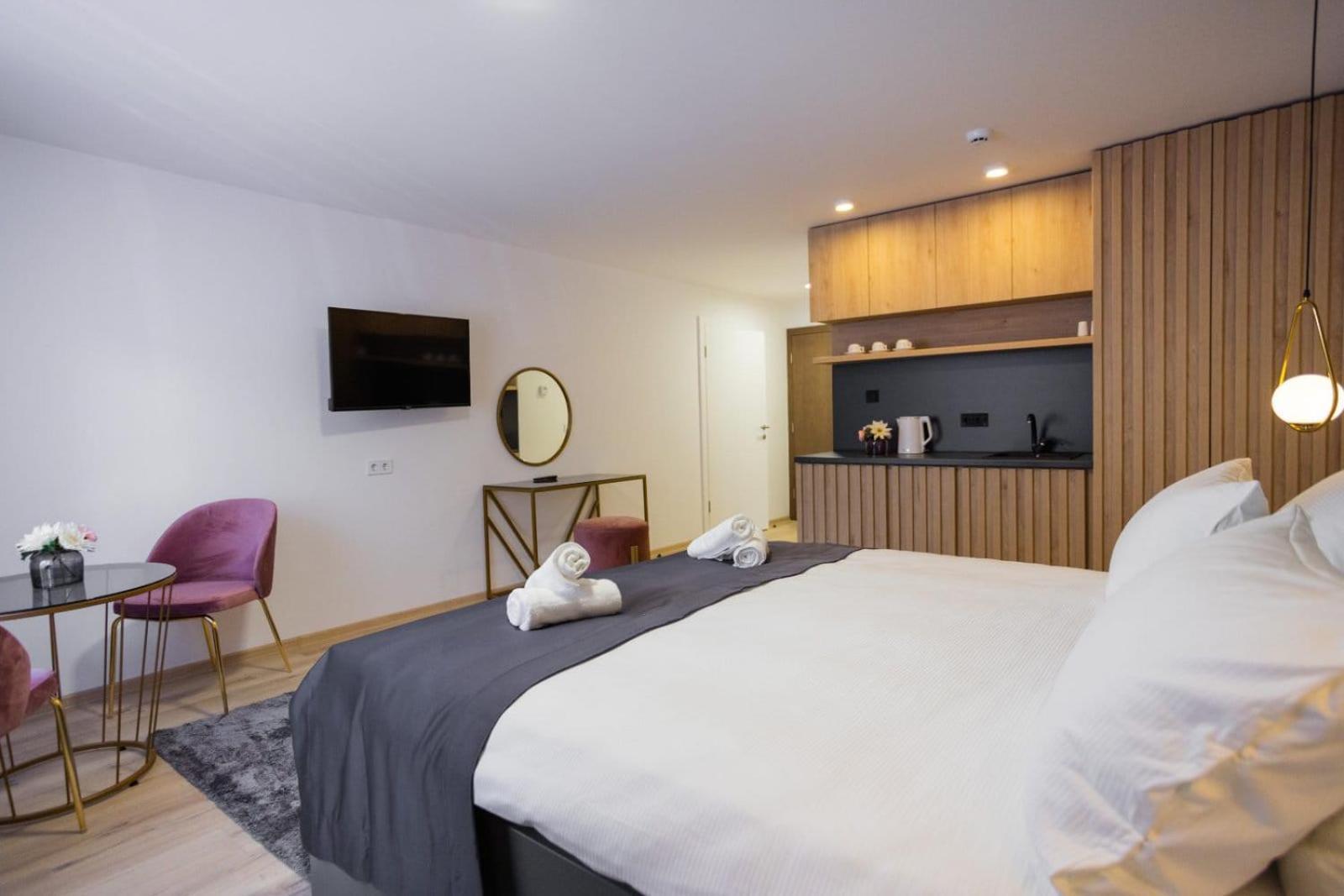 Happy House Old Town Luxury Apartment Sarajevo Luaran gambar