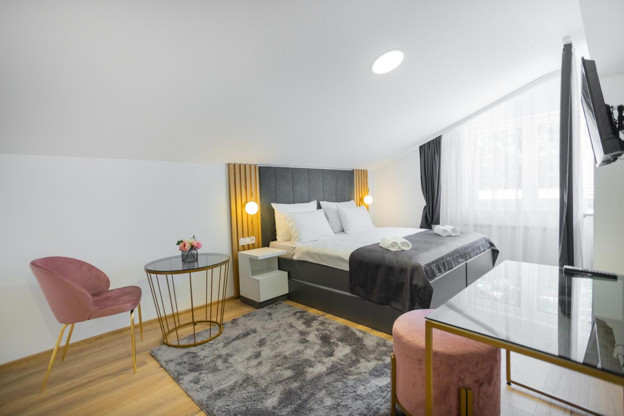 Happy House Old Town Luxury Apartment Sarajevo Luaran gambar