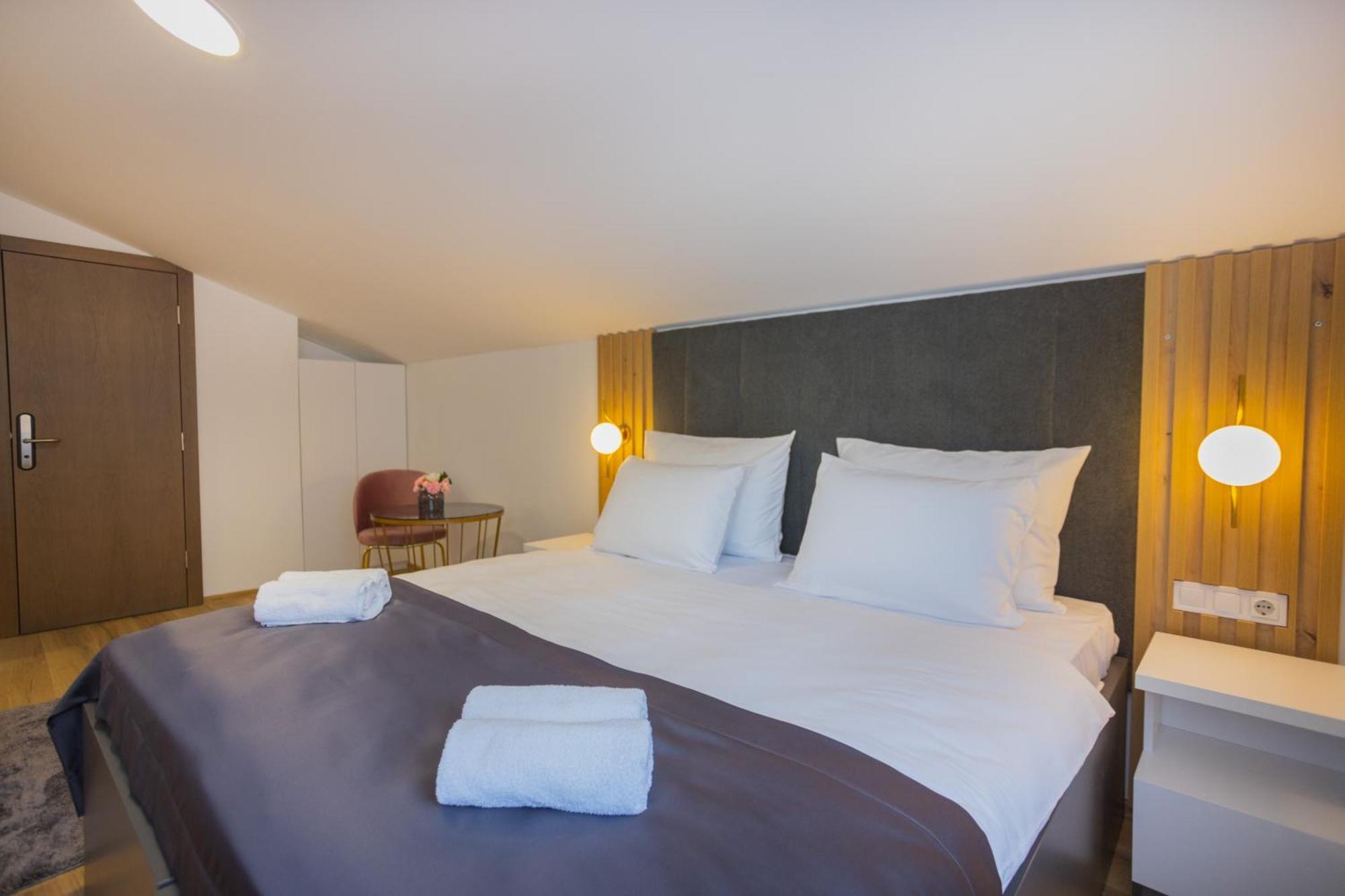 Happy House Old Town Luxury Apartment Sarajevo Luaran gambar