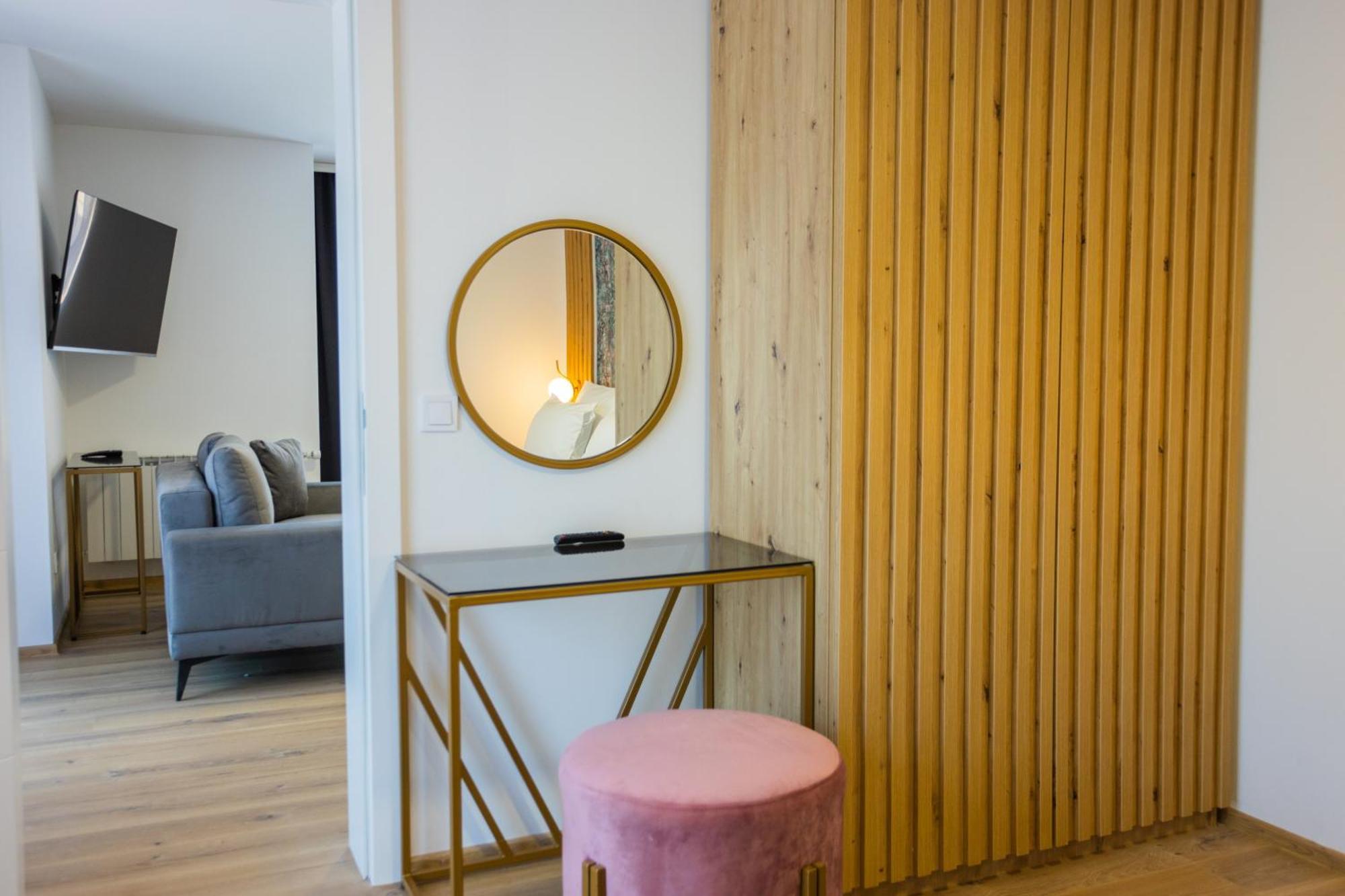 Happy House Old Town Luxury Apartment Sarajevo Luaran gambar