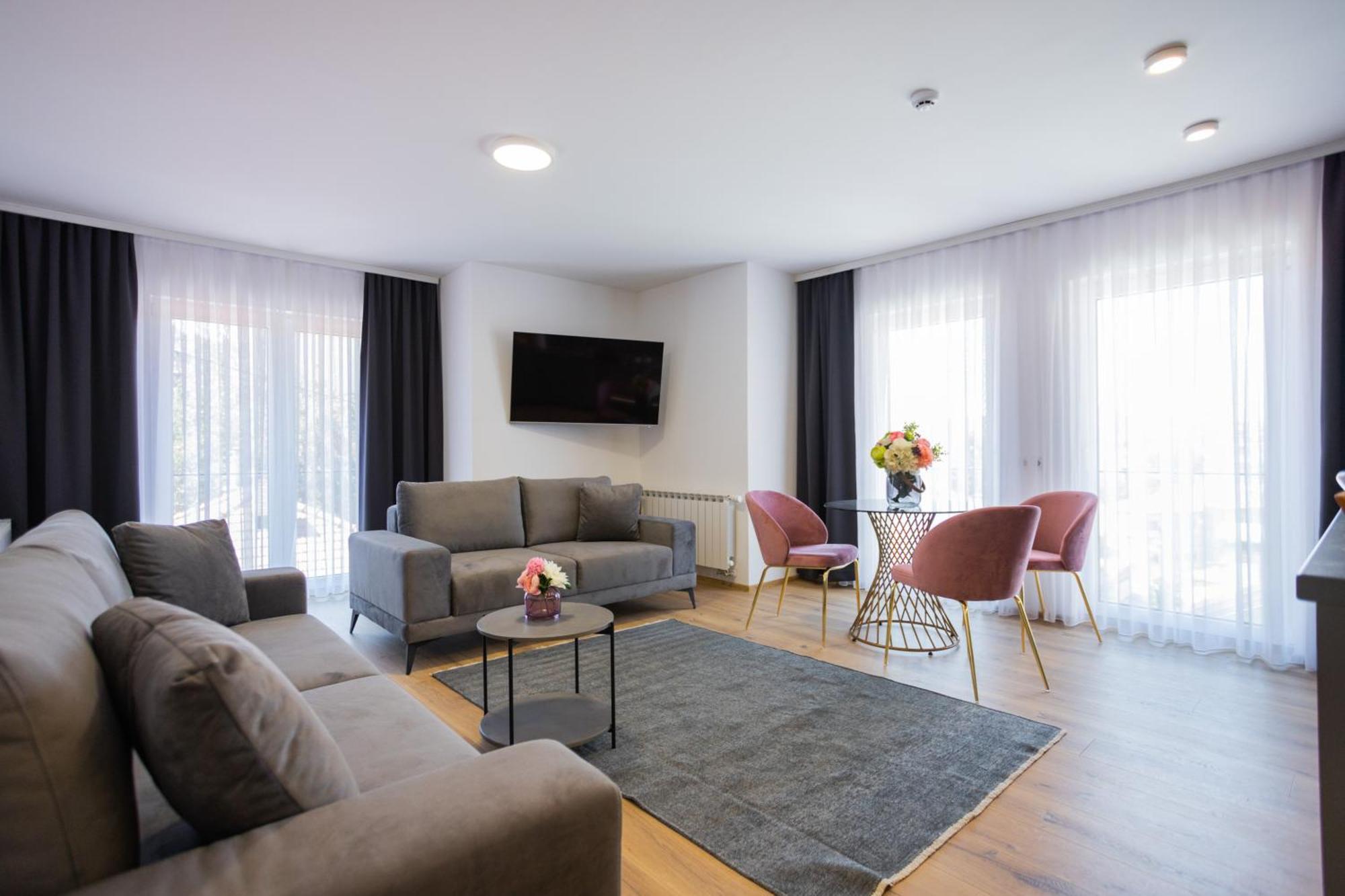 Happy House Old Town Luxury Apartment Sarajevo Luaran gambar