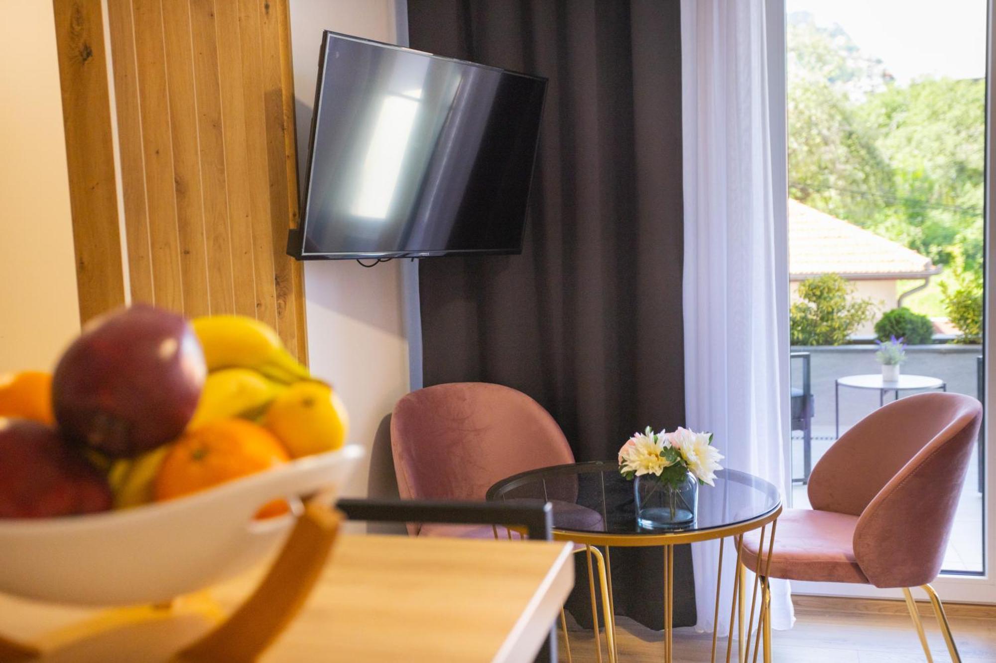 Happy House Old Town Luxury Apartment Sarajevo Luaran gambar