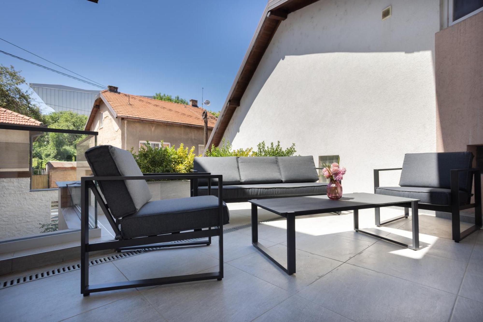 Happy House Old Town Luxury Apartment Sarajevo Luaran gambar
