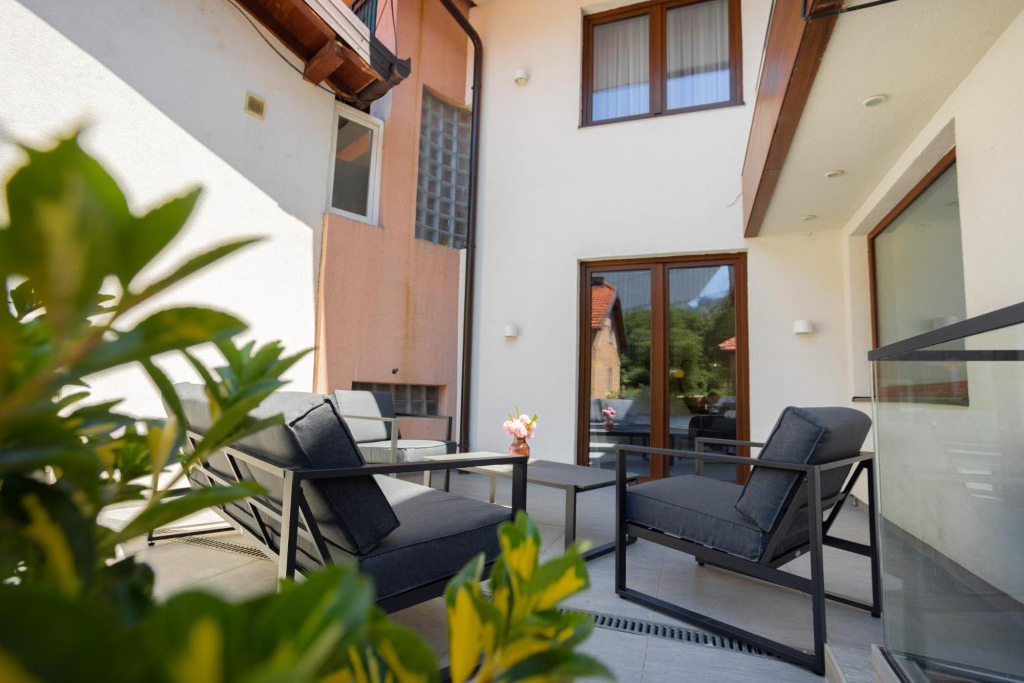 Happy House Old Town Luxury Apartment Sarajevo Luaran gambar